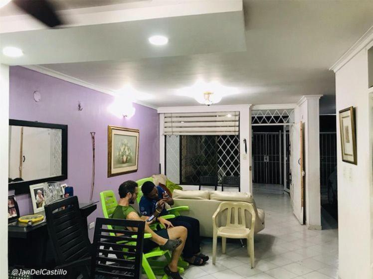 Casa Feliz Hostal Санта-Марта Экстерьер фото