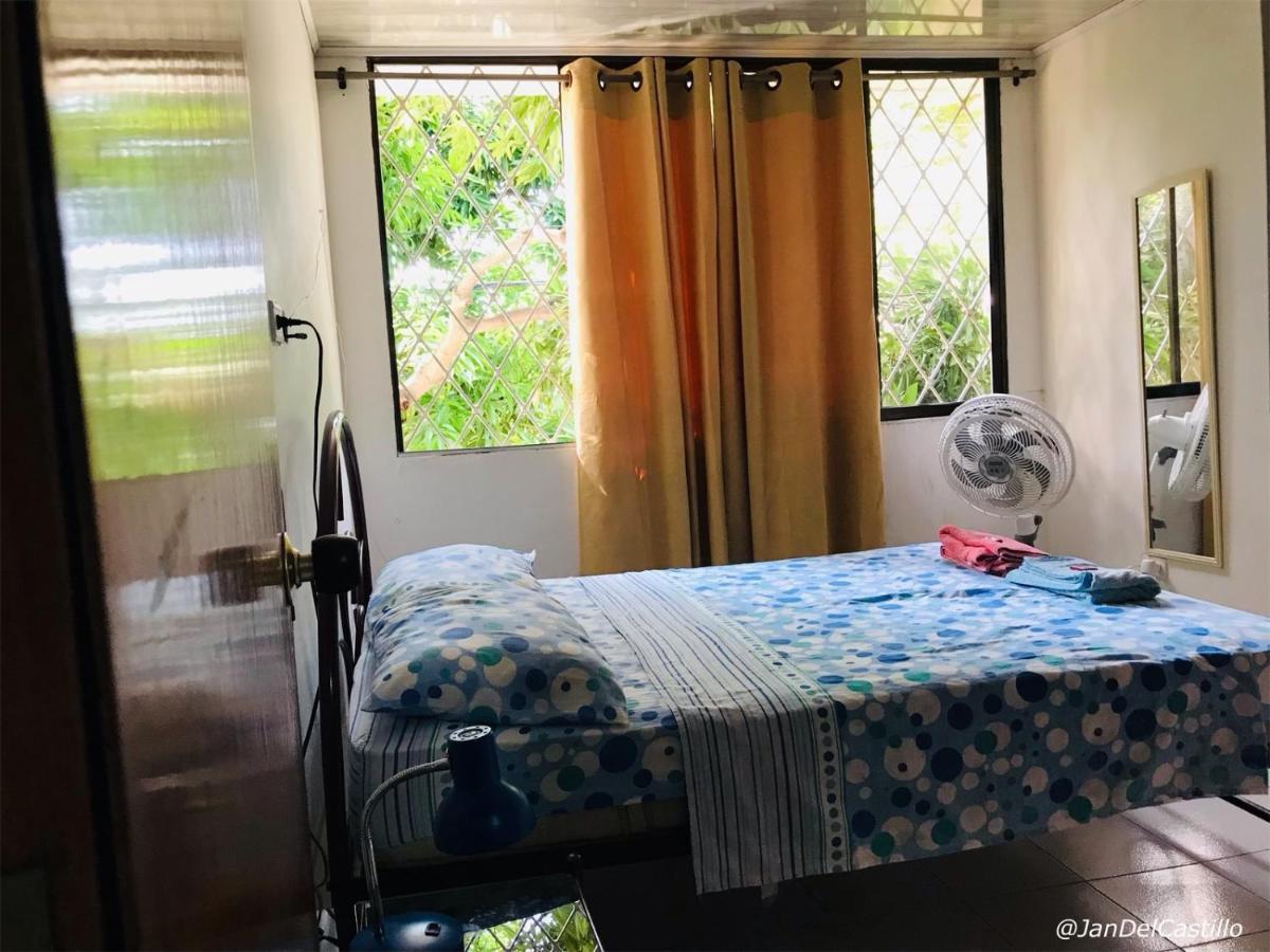 Casa Feliz Hostal Санта-Марта Экстерьер фото
