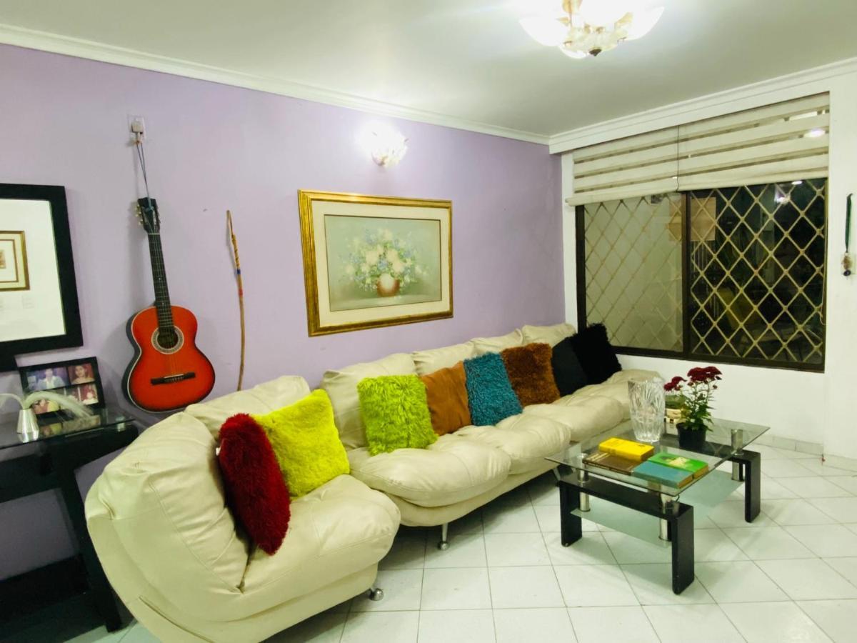 Casa Feliz Hostal Санта-Марта Экстерьер фото