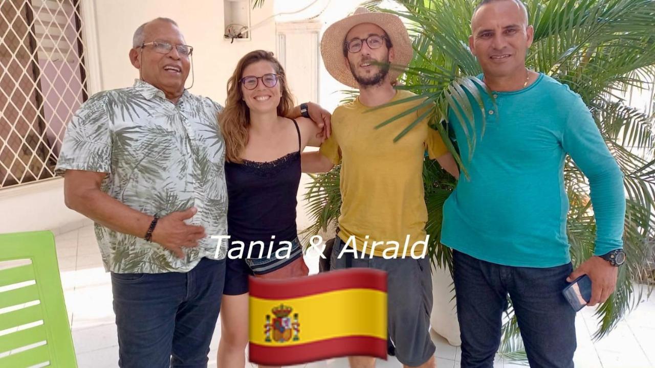 Casa Feliz Hostal Санта-Марта Экстерьер фото