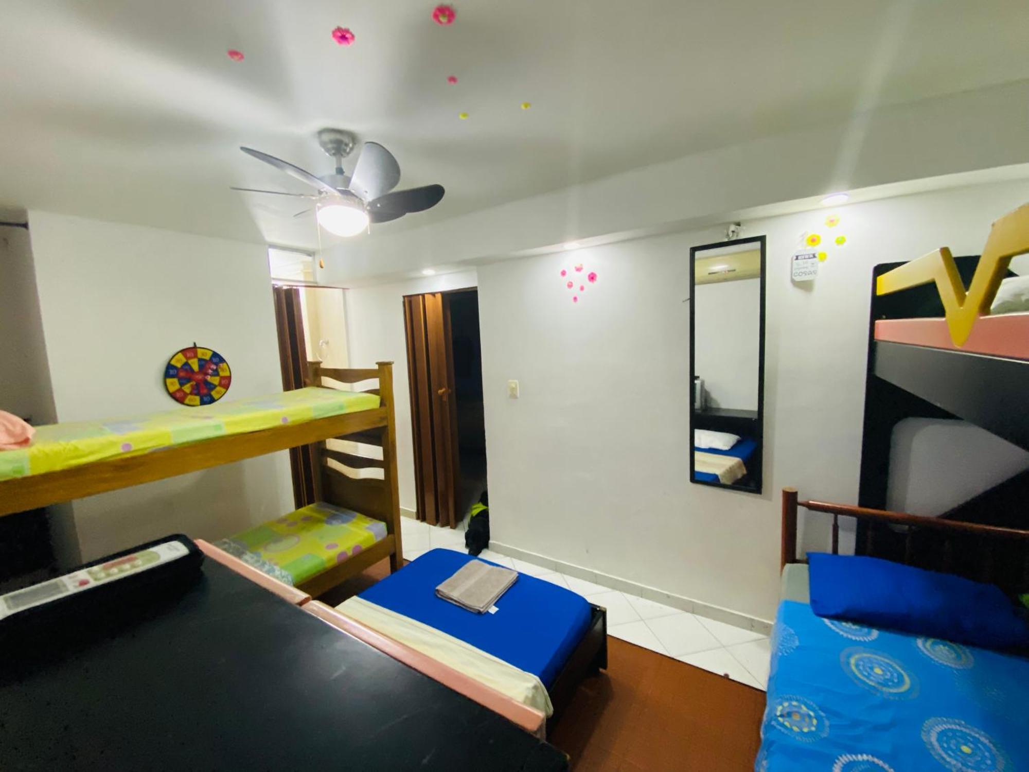 Casa Feliz Hostal Санта-Марта Экстерьер фото