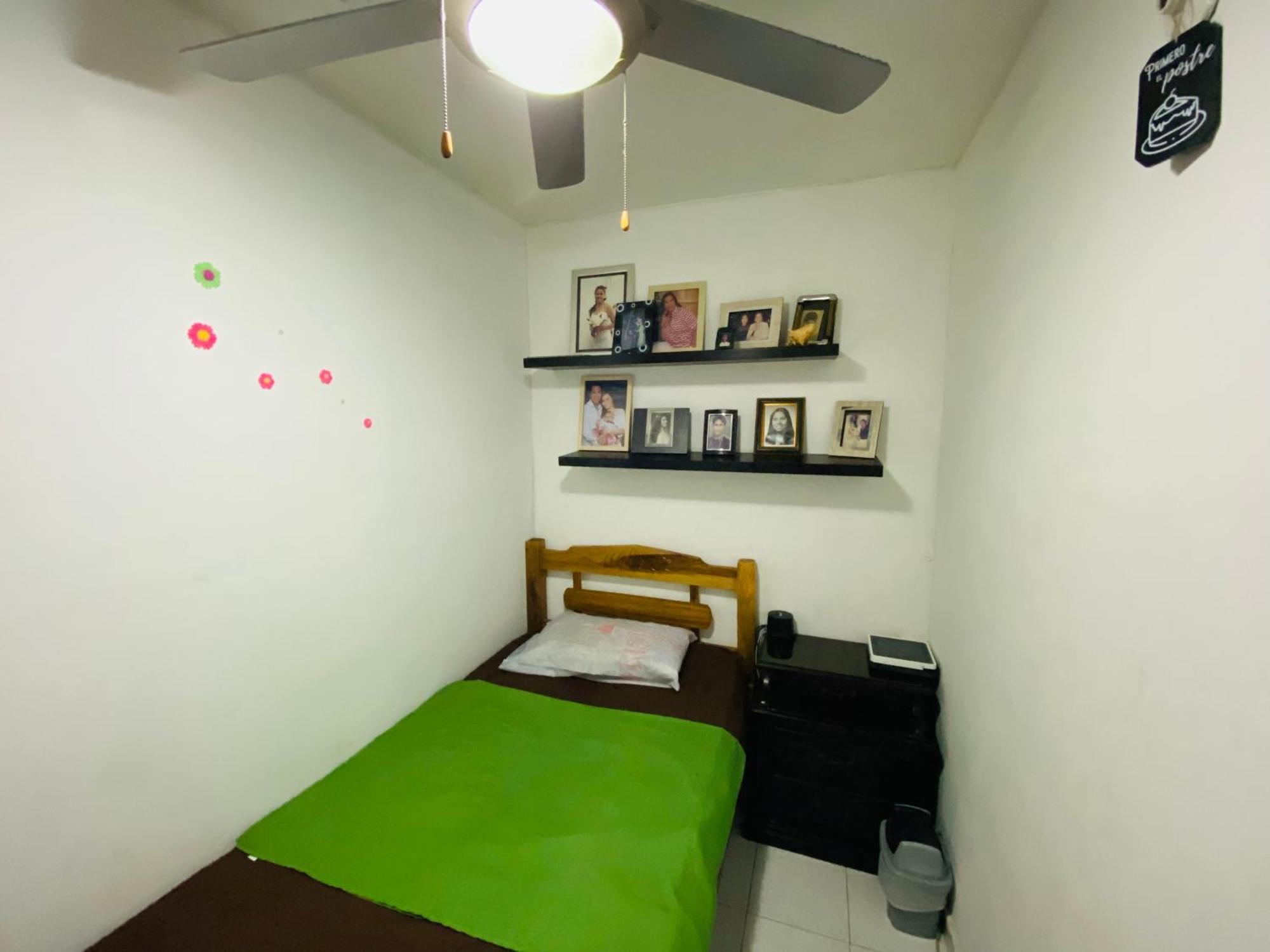 Casa Feliz Hostal Санта-Марта Экстерьер фото