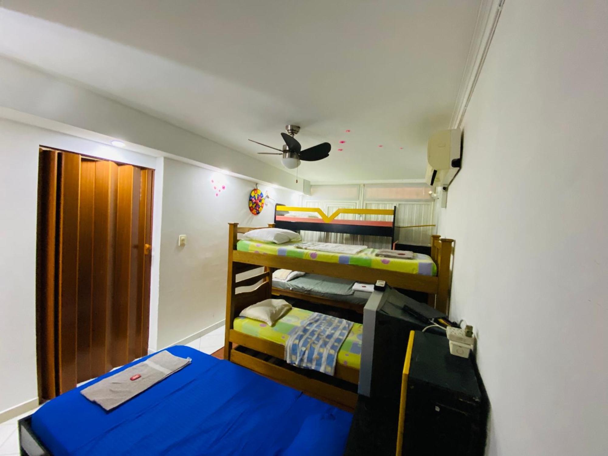 Casa Feliz Hostal Санта-Марта Экстерьер фото