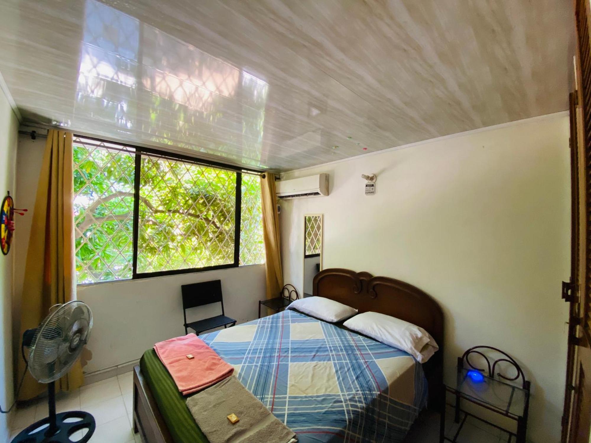 Casa Feliz Hostal Санта-Марта Экстерьер фото