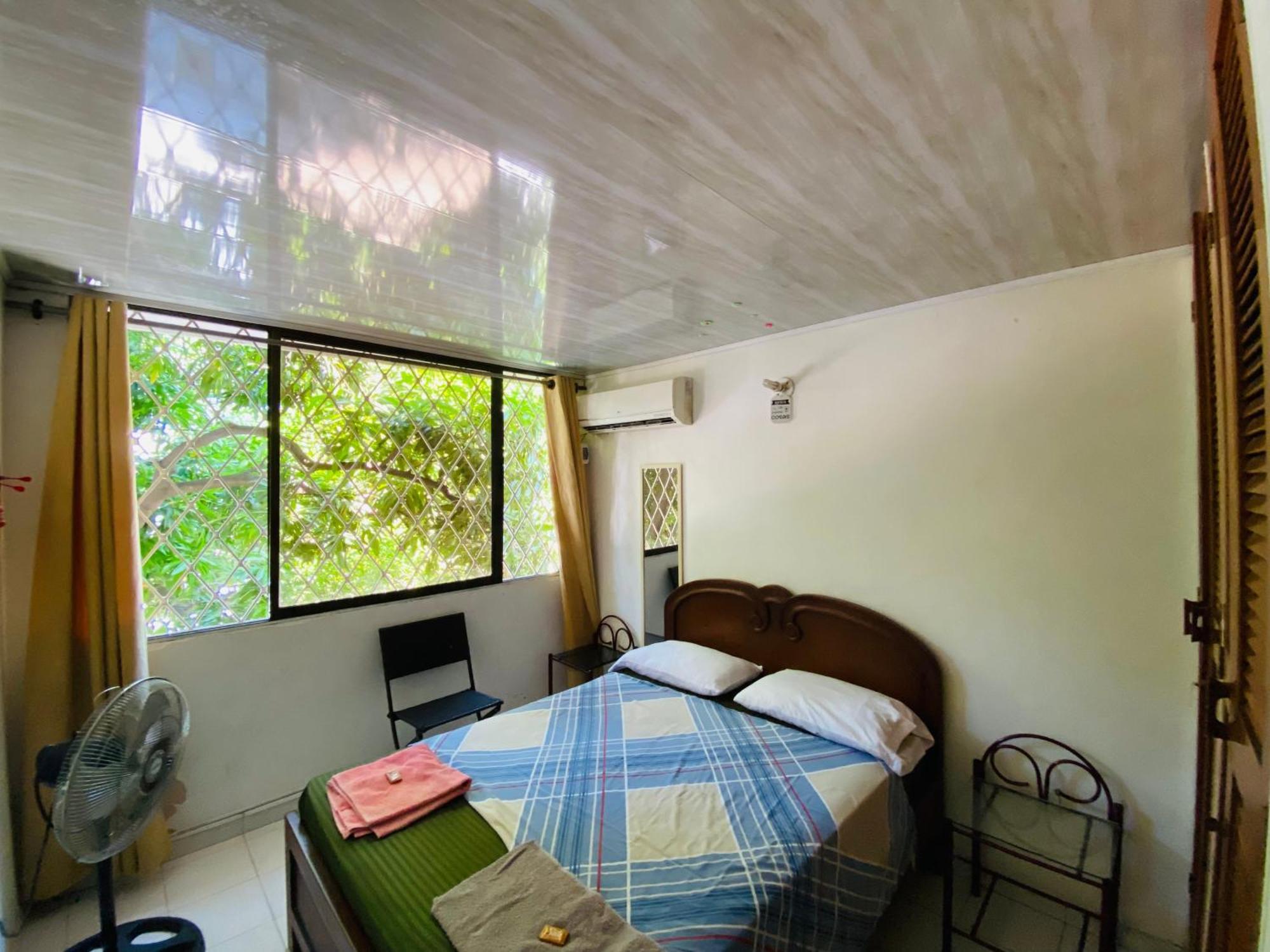 Casa Feliz Hostal Санта-Марта Экстерьер фото