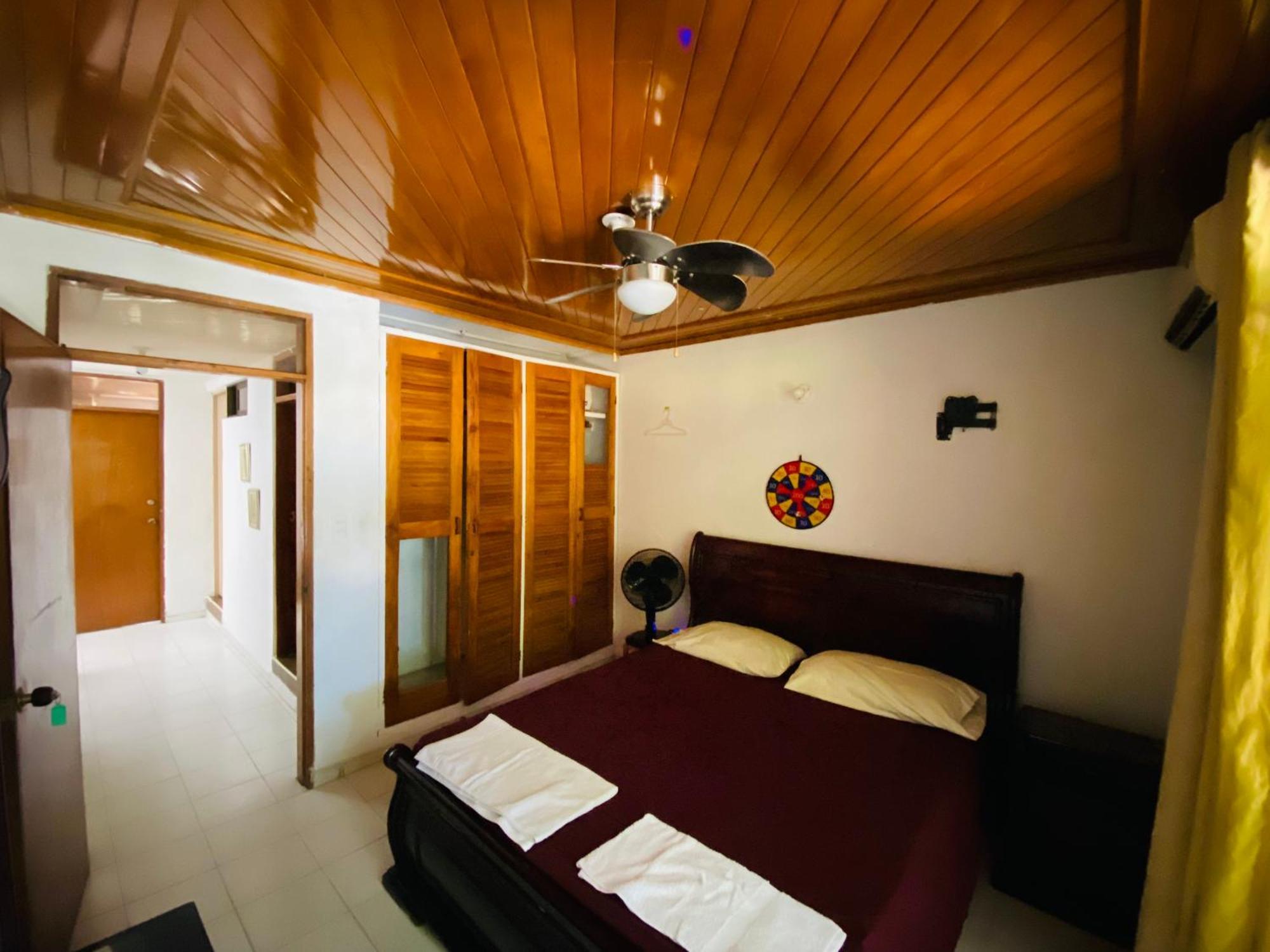 Casa Feliz Hostal Санта-Марта Экстерьер фото